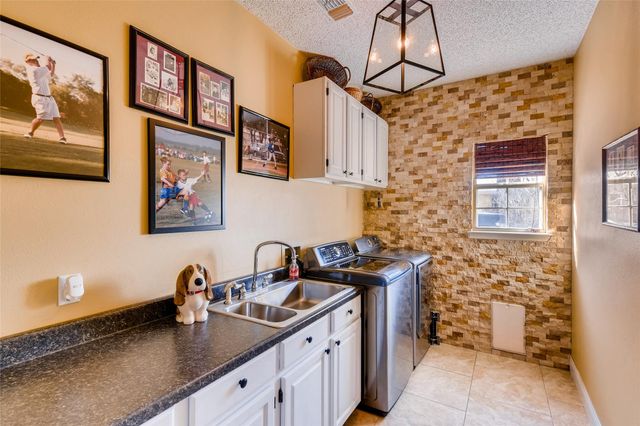 2614 Pace Bend RD S, Spicewood, TX 78669