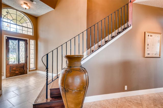 2614 Pace Bend RD S, Spicewood, TX 78669