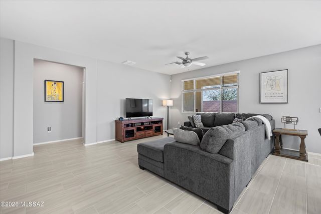 10245 S Wheel Spoke Lane, Vail, AZ 85641