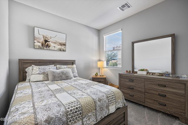 10245 S Wheel Spoke Lane, Vail, AZ 85641