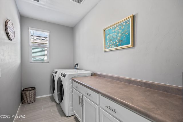 10245 S Wheel Spoke Lane, Vail, AZ 85641