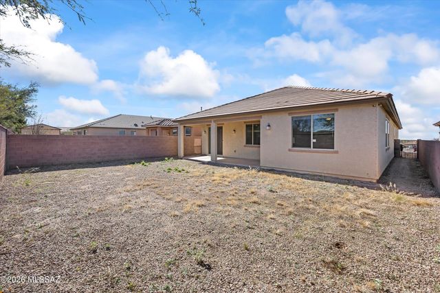 10245 S Wheel Spoke Lane, Vail, AZ 85641