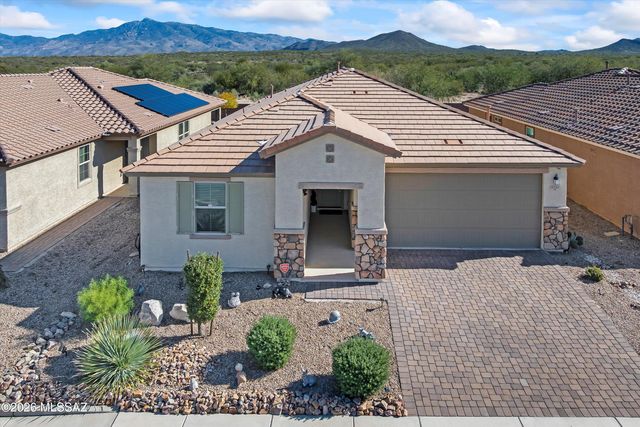 10245 S Wheel Spoke Lane, Vail, AZ 85641