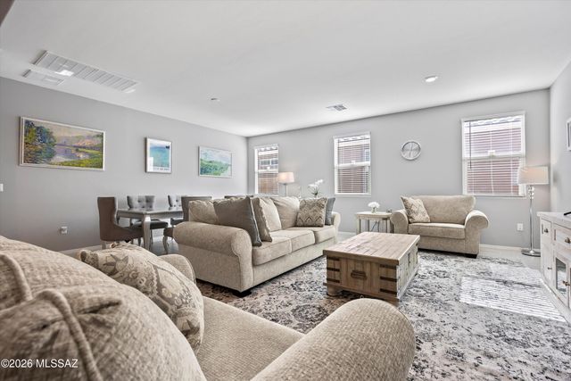 10245 S Wheel Spoke Lane, Vail, AZ 85641