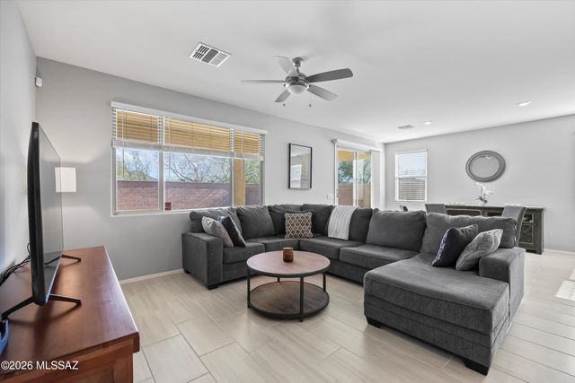 10245 S Wheel Spoke Lane, Vail, AZ 85641