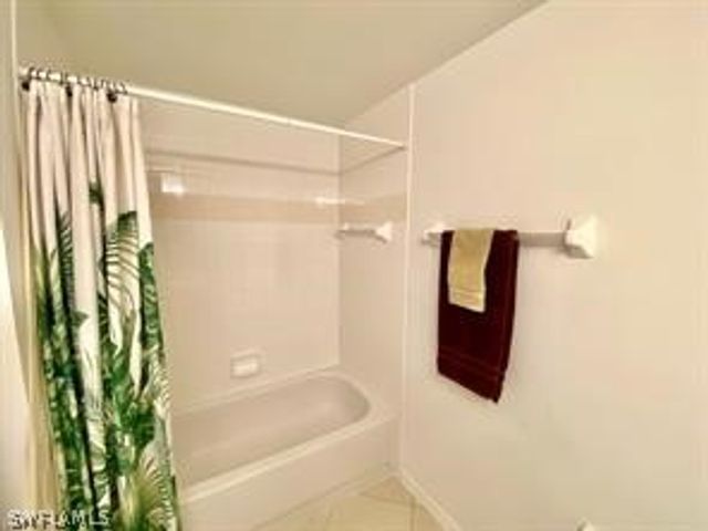 12341 Notting Hill LN 25, Bonita Springs, FL 34135