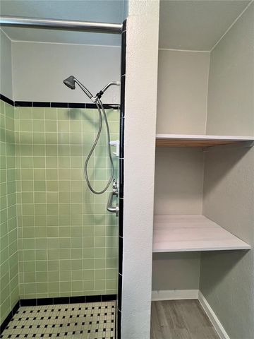 107 W MINNEHAHA STREET, Tampa, FL 33604