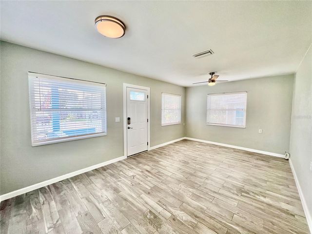 107 W MINNEHAHA STREET, Tampa, FL 33604