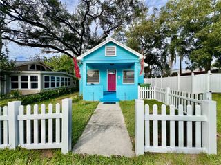 107 W MINNEHAHA STREET, Tampa, FL 33604