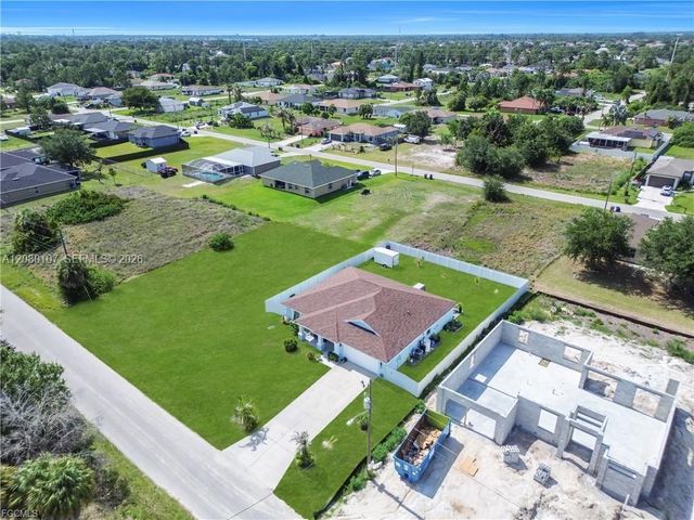 3902 3rd Street SW, Lehigh Acres, FL 33976