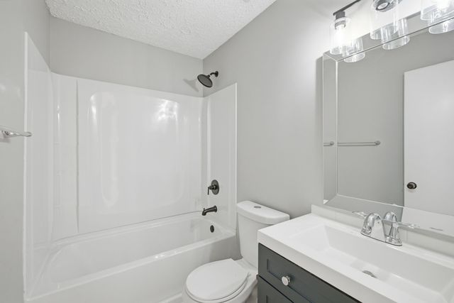 521 Spring Garden Ct, Antioch, TN 37013