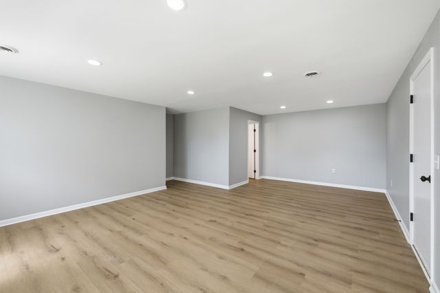 521 Spring Garden Ct, Antioch, TN 37013