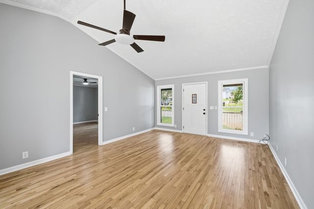 521 Spring Garden Ct, Antioch, TN 37013