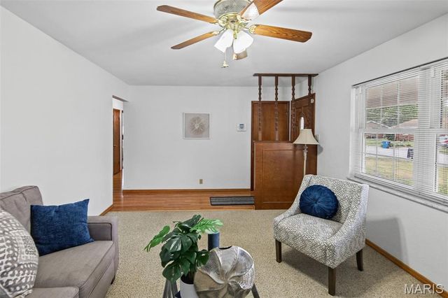 179 Red Bud Drive, Wood River, IL 62095