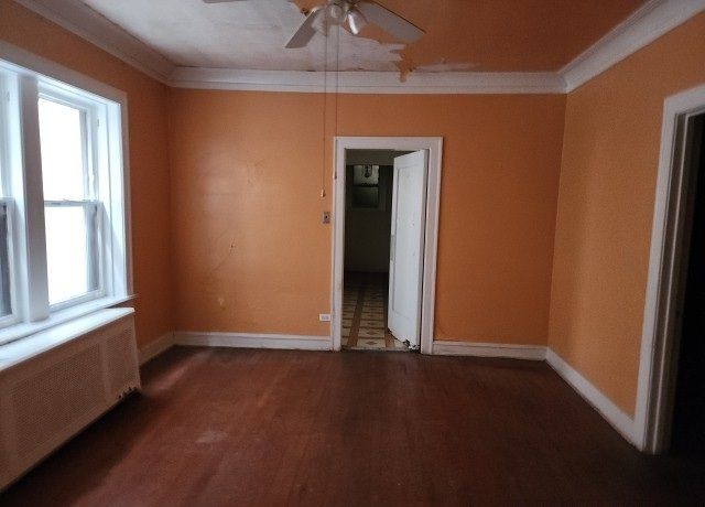 8020 S Hermitage Avenue, Chicago, IL 60620