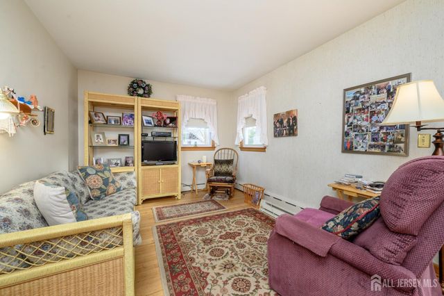 713 1st Street, Dunellen, NJ 08812