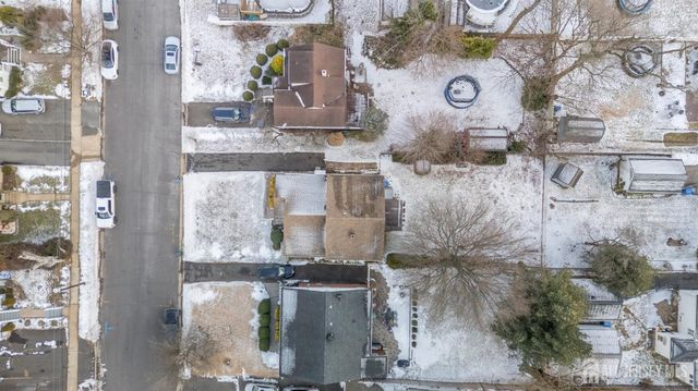 713 1st Street, Dunellen, NJ 08812