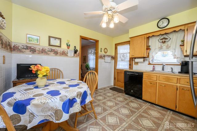 713 1st Street, Dunellen, NJ 08812