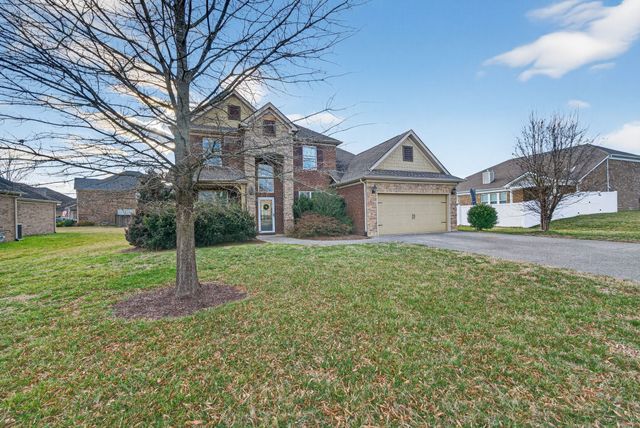1042 Brixworth Dr, Thompsons Station, TN 37179