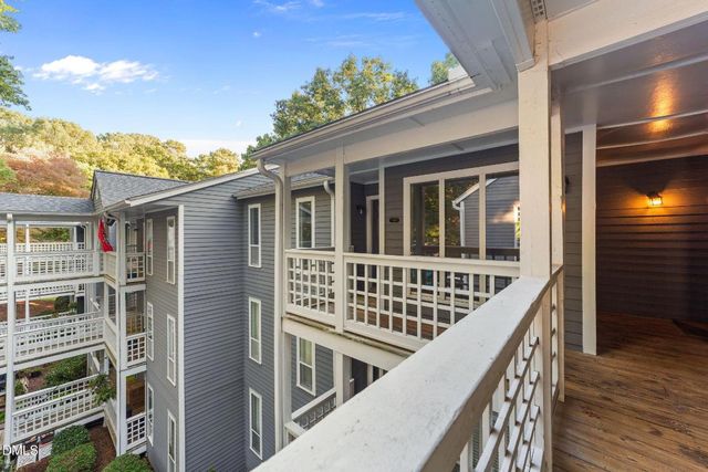 4110 Sedgewood Drive 302, Raleigh, NC 27612