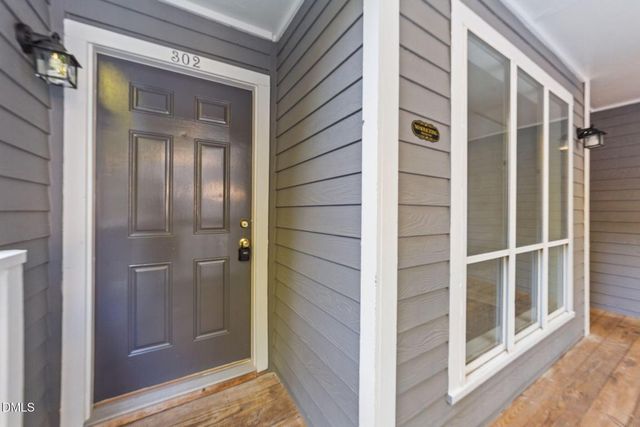 4110 Sedgewood Drive 302, Raleigh, NC 27612