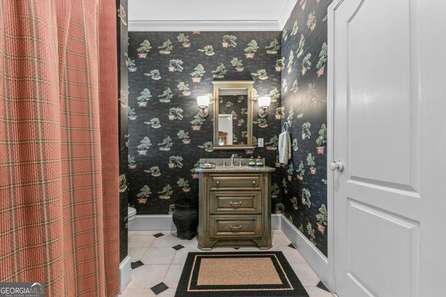 1030 St Andrews Court, Greensboro, GA 30642