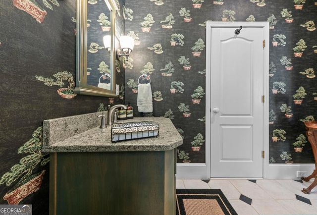 1030 St Andrews Court, Greensboro, GA 30642