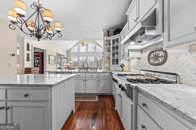 1030 St Andrews Court, Greensboro, GA 30642