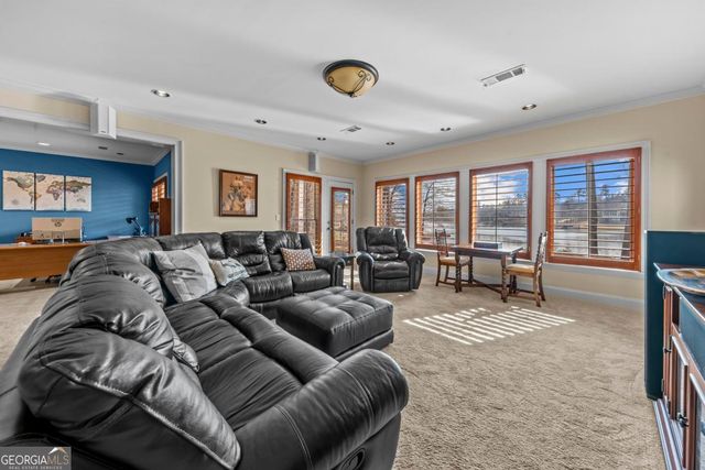 1030 St Andrews Court, Greensboro, GA 30642