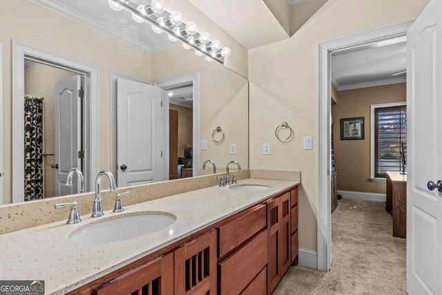 1030 St Andrews Court, Greensboro, GA 30642