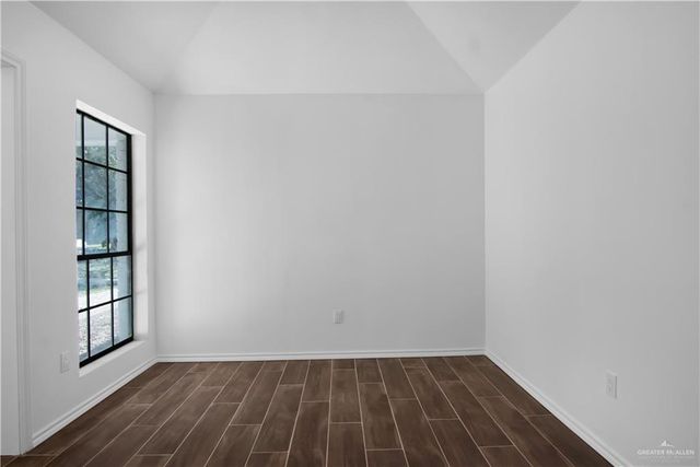 500 Kerria Avenue, Mcallen, TX 78501