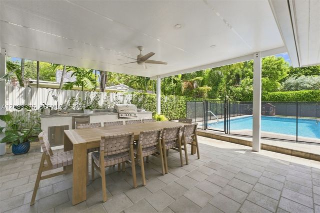 5763 SW 51st St, Miami, FL 33155