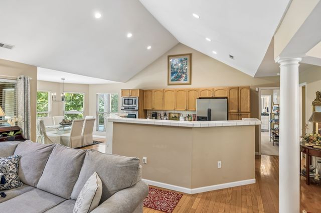 4300 Kedron Rd, Spring Hill, TN 37174