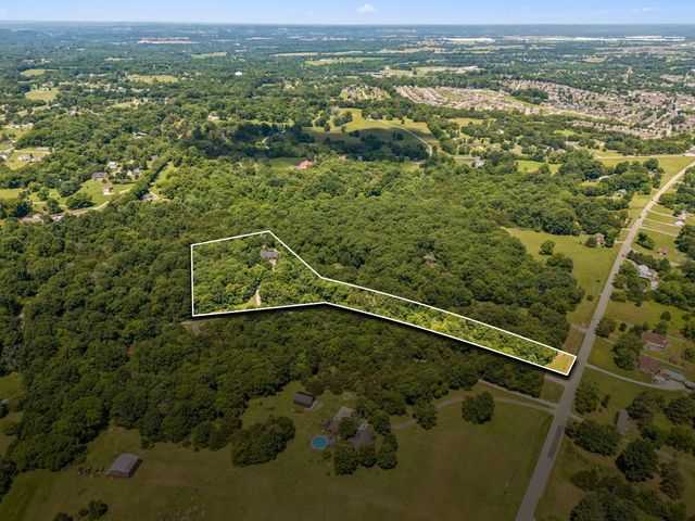 4300 Kedron Rd, Spring Hill, TN 37174