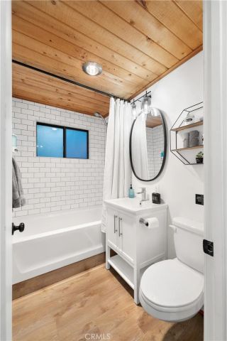 42540 Cedar Avenue, Big Bear Lake, CA 92315