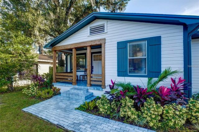 1221 E IDA STREET, Tampa, FL 33603