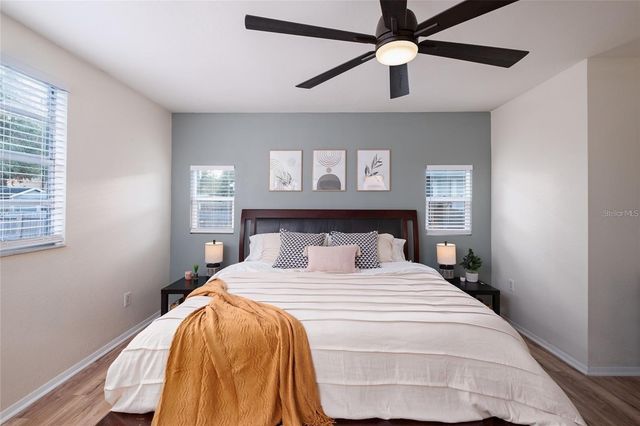 1221 E IDA STREET, Tampa, FL 33603