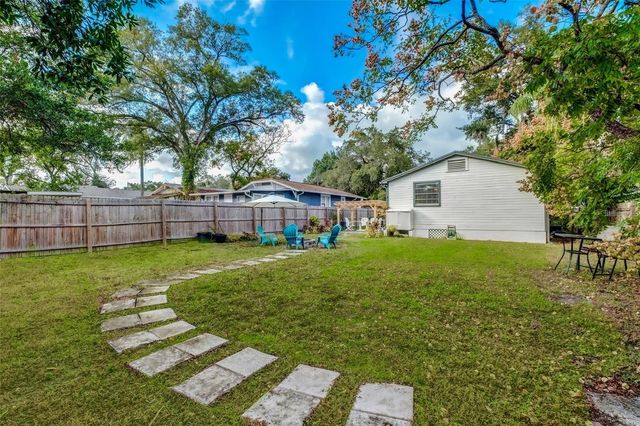 1221 E IDA STREET, Tampa, FL 33603