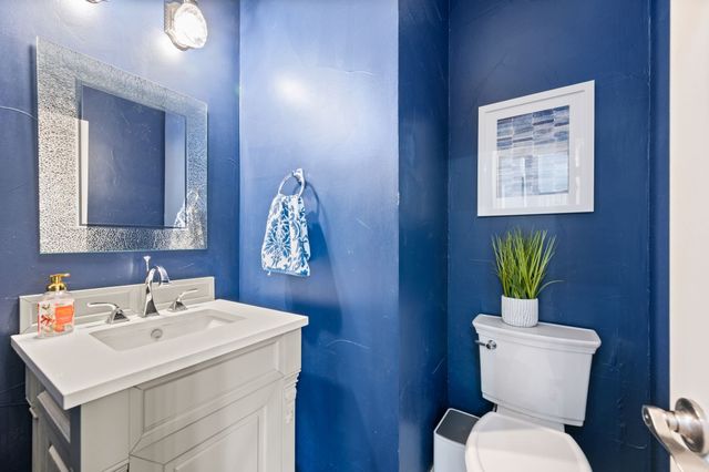 1093 Woodbriar Drive, Grapevine, TX 76051