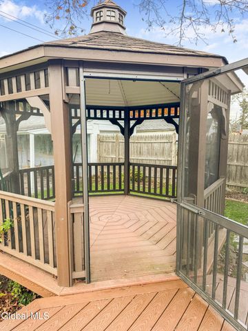 138 Van Schoick Avenue, Albany, NY 12209