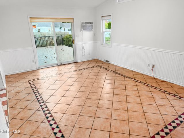 138 Van Schoick Avenue, Albany, NY 12209