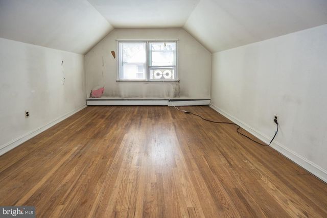 825 ELKTON RD, Newark, DE 19711