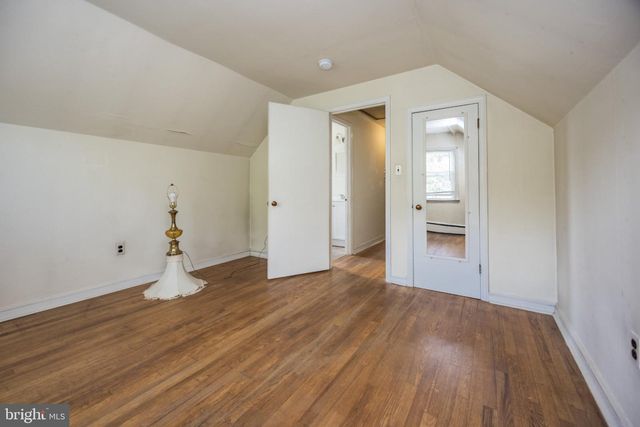 825 ELKTON RD, Newark, DE 19711