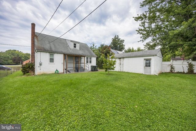 825 ELKTON RD, Newark, DE 19711