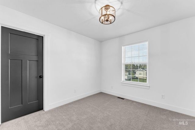 2960 Evening Sun Dr, Twin Falls, ID 83301
