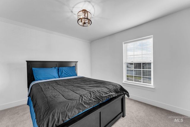 2960 Evening Sun Dr, Twin Falls, ID 83301