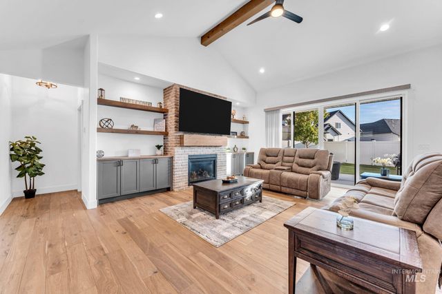 2960 Evening Sun Dr, Twin Falls, ID 83301