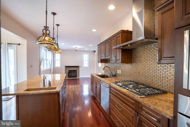 120 MEADOWVIEW DR, State College, PA 16801