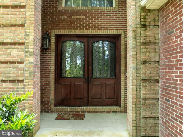 120 MEADOWVIEW DR, State College, PA 16801