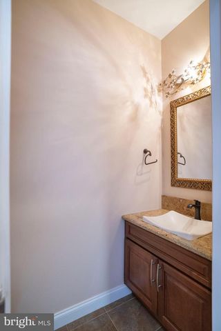 120 MEADOWVIEW DR, State College, PA 16801